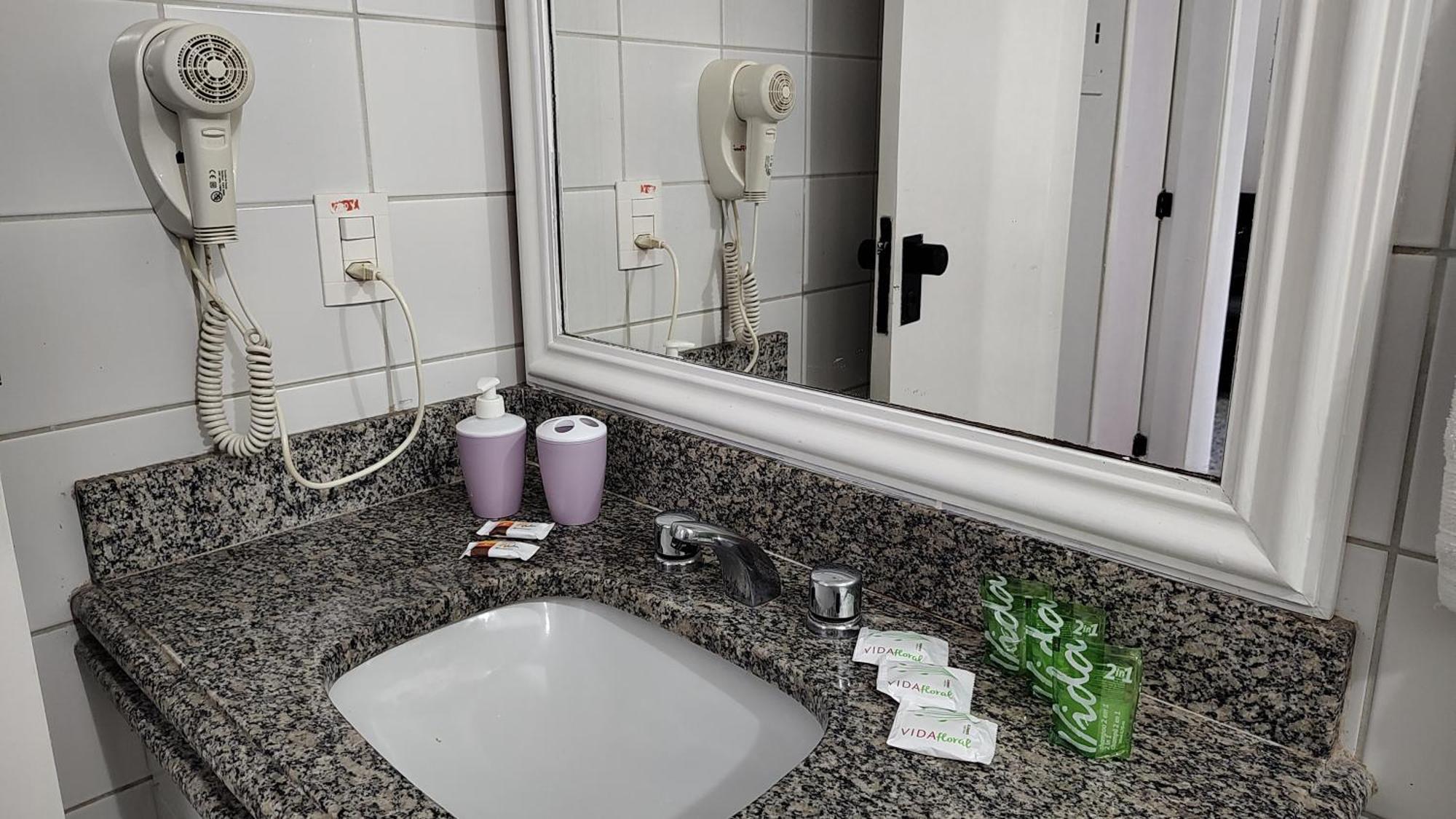 Lindo Flat Meireles 203 Pertinho Beira Mar فورتاليز المظهر الخارجي الصورة